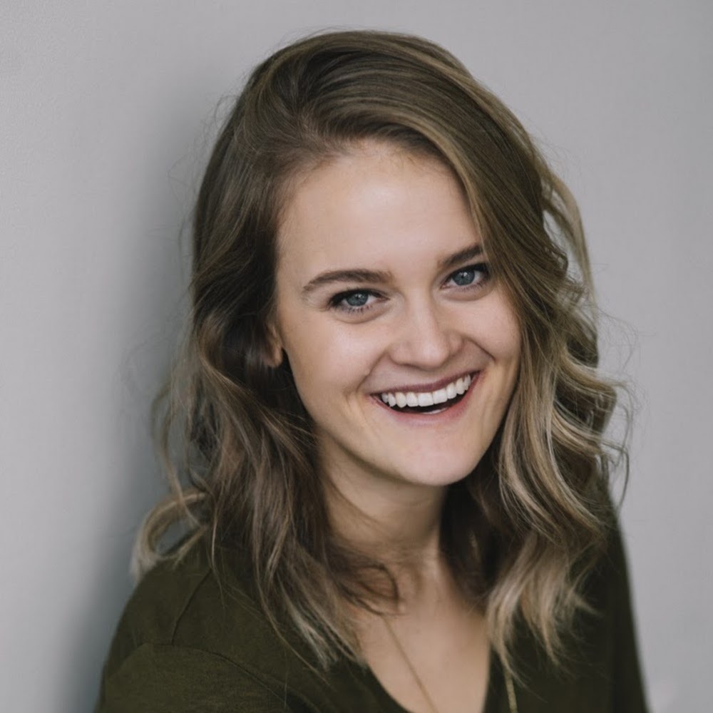 Meet your Posher, Angie